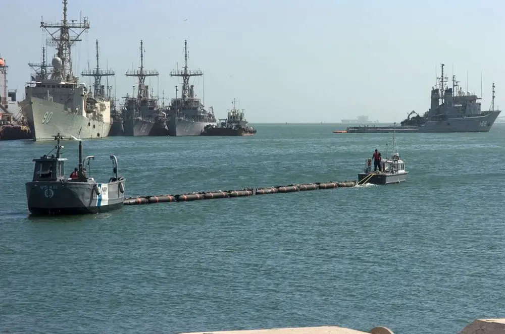 Oil Recovery Booms A1