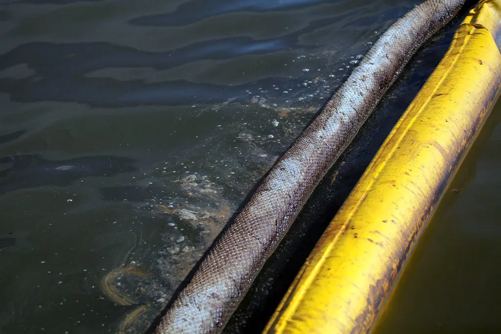 Oil Recovery Booms A5